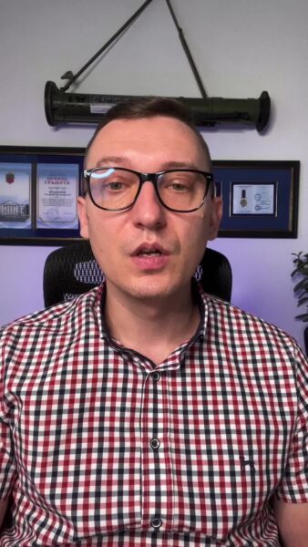 📝 Вступив в силу закон, що дозволяє мобілізованим та контрактникам звільнитися в тому випадку, якщо їхні близькі родичі – чоловік, дружина, донька, батько-мати, дід, баба або рідний, повнорідний, неповнорідний брати чи сестра – пропали безвісті під час війни з Росією