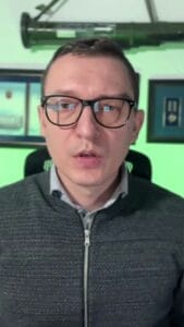 Что делать, если вы студент и вам пытаются вручить повестку