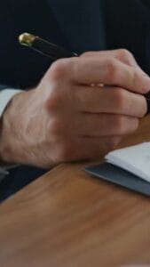 💼 Отменена исполнительная надпись Укр Кредит Финанс на 20000 грн