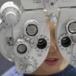 👁️‍🗨 Стаття 26 розкладу хвороб наказу №402 👁️‍🗨 Стаття 26 Розкладу хвороб включає хвороби очей: склери, рогівки, райдужної оболонки, циліарного тіла, кришталика, судинної оболонки, скловидного тіла, очного яблука, неврит зорового нерва, хвороби та ураження зорового нерва та зорових шляхів